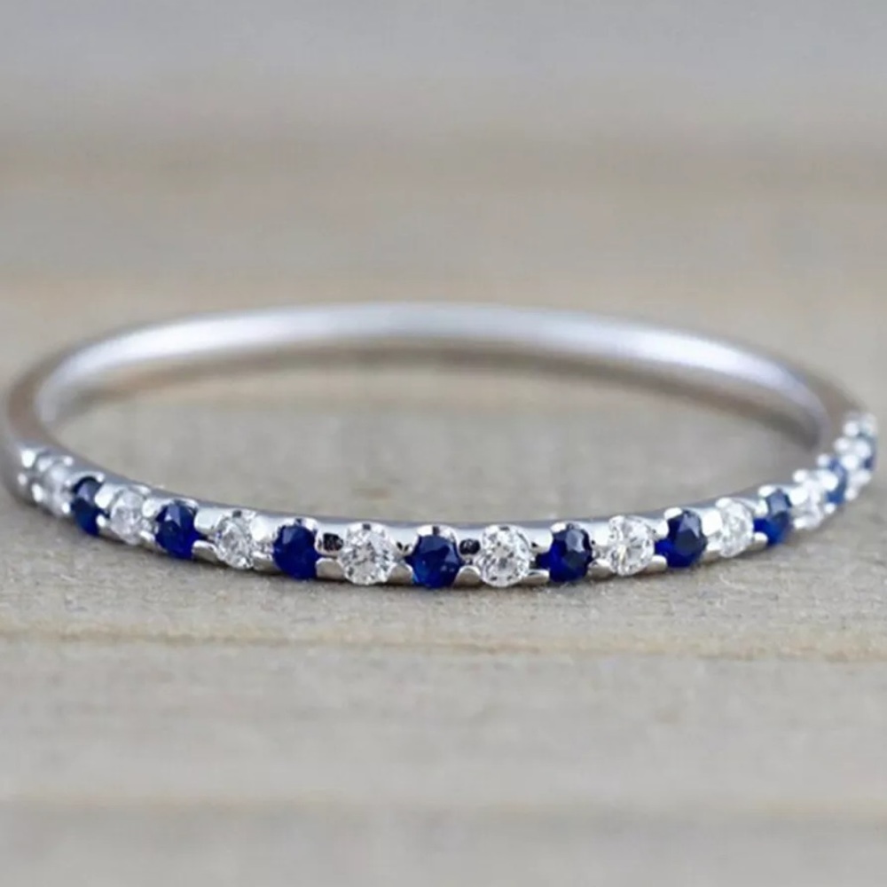 New Elegant 925 Silver Sapphire Ring